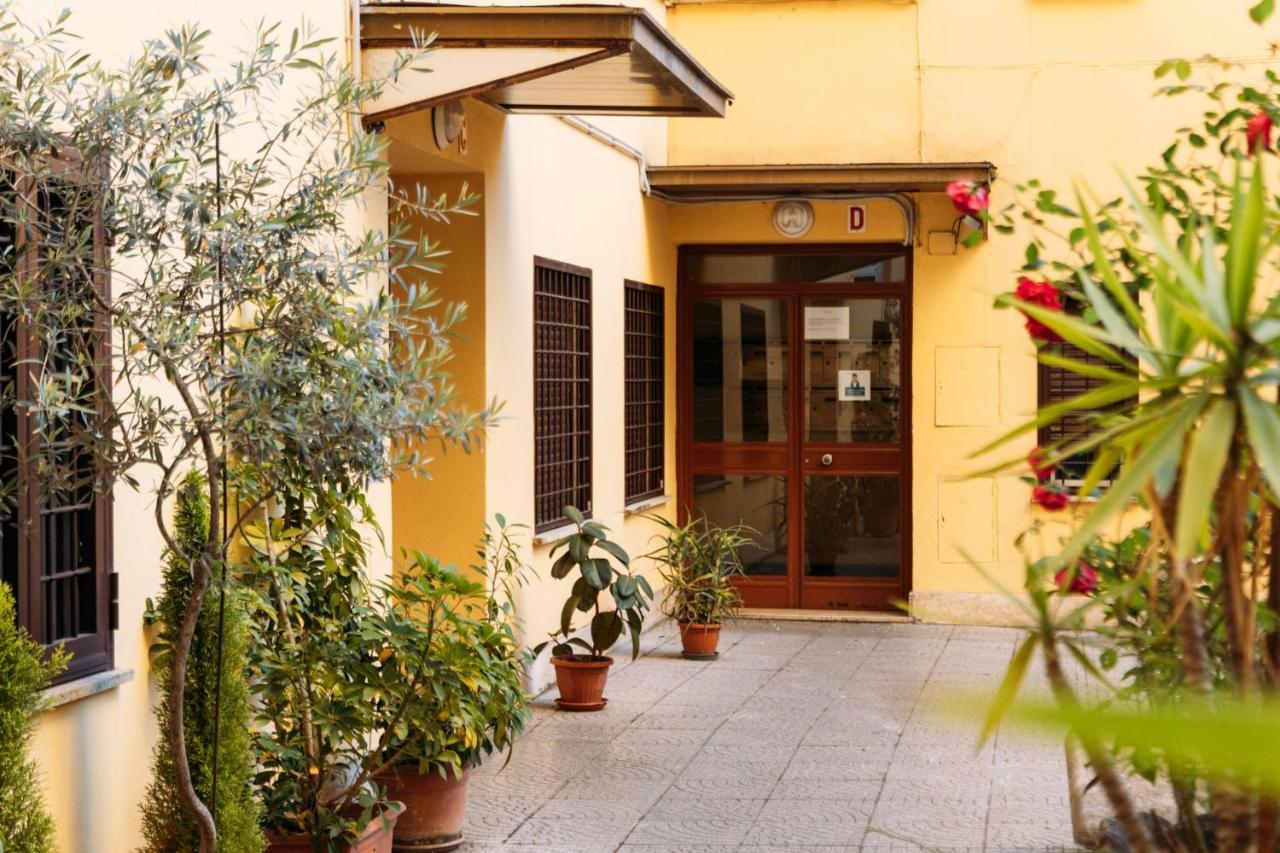 Cleopatra Hotel Рим Екстериор снимка