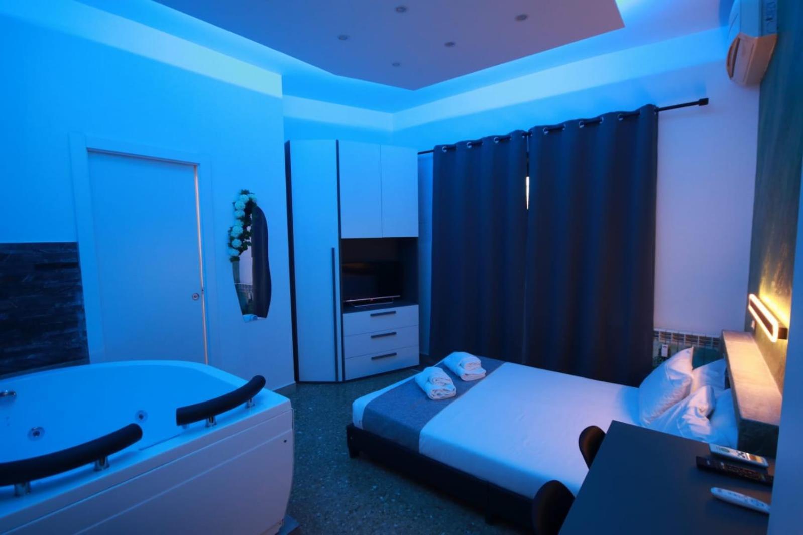 Cleopatra Hotel Рим Екстериор снимка